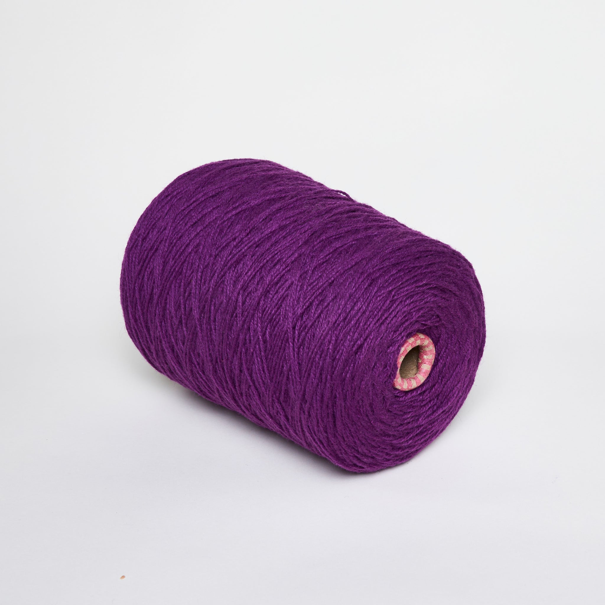 Purple Wool Yarn (No.13)